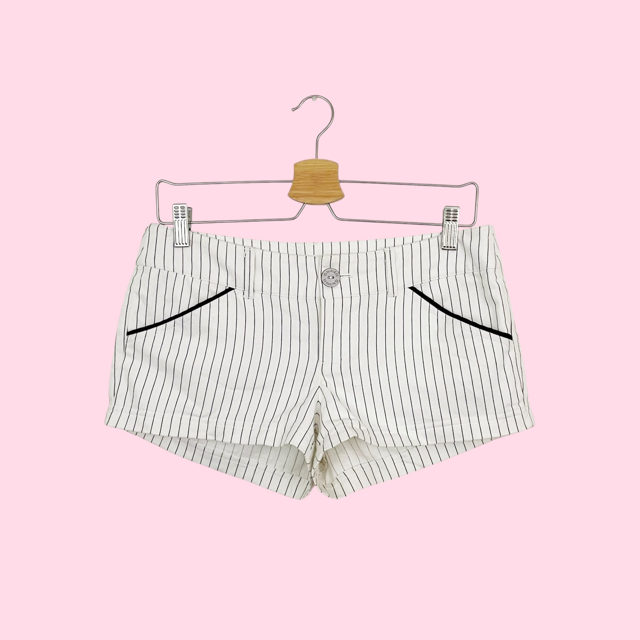 GUESS WHITE PINSTRIPE LOW RISE SHORTS (6)