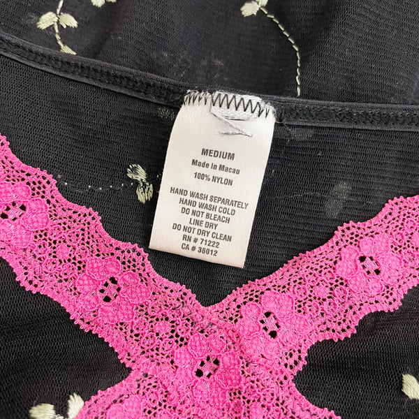 FLORAL EMBROIDERED MESH TANK (M)