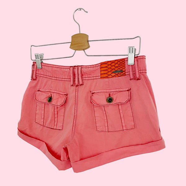 RED LOW RISE CARGO SHORTS (0/2)