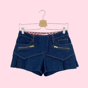 LOW RISE PLEATED SHORTS (S)