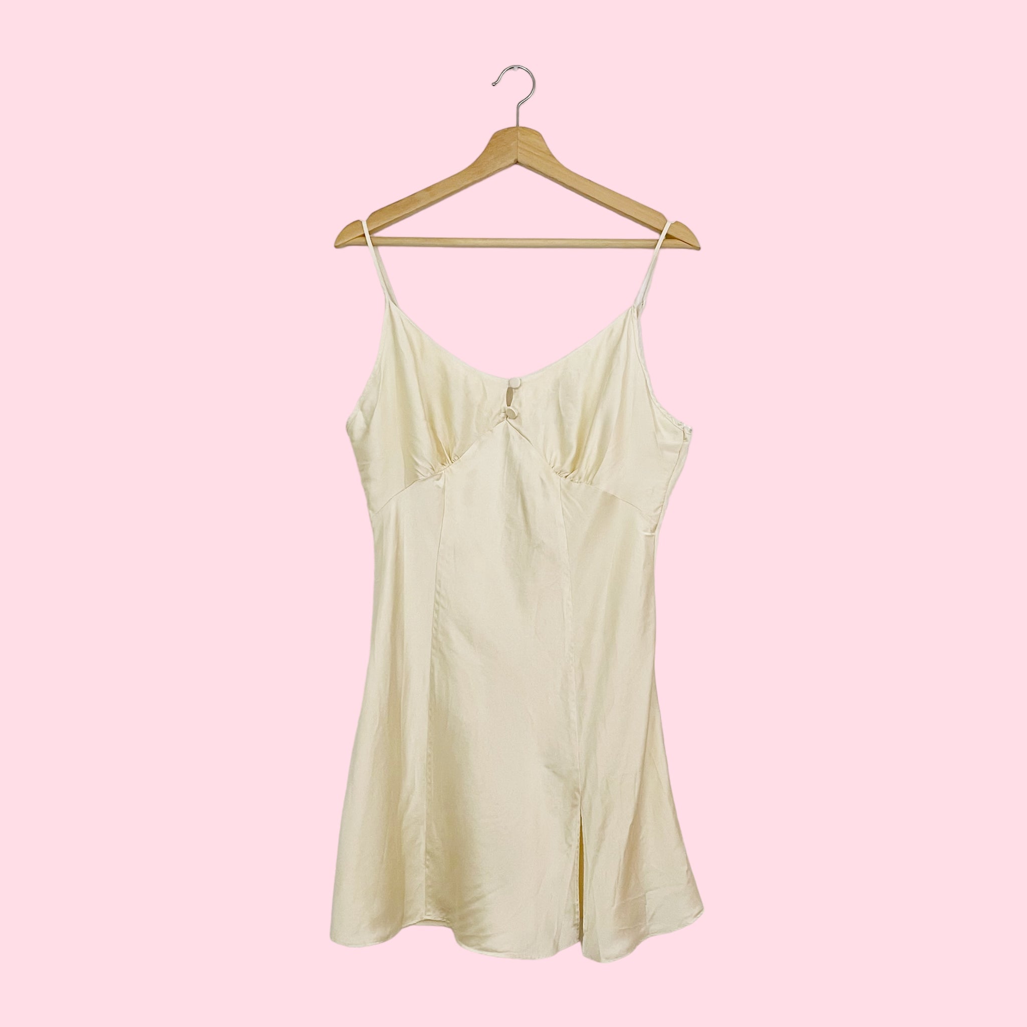 VICTORIA'S SECRET CREAM SILK SLIP DRESS (L)