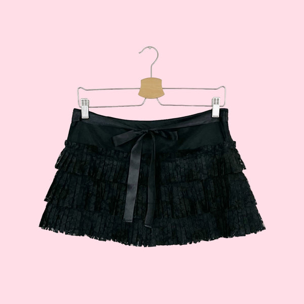 PLEATED LACE LOW RISE MINI SKIRT (2/4)